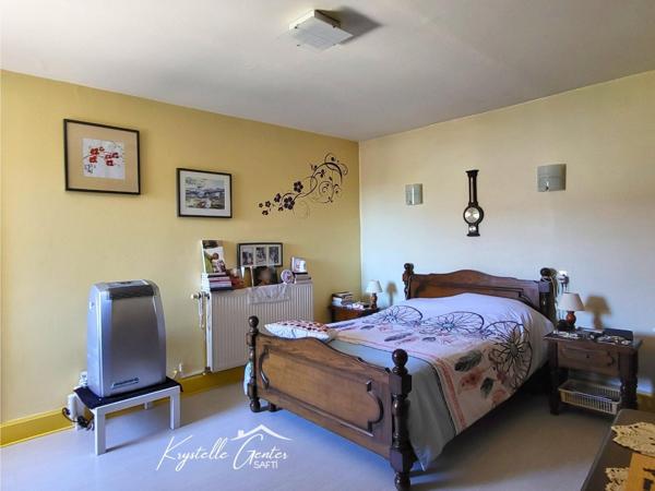 Maison 170 m² utiles, terrain arboré, dépendances