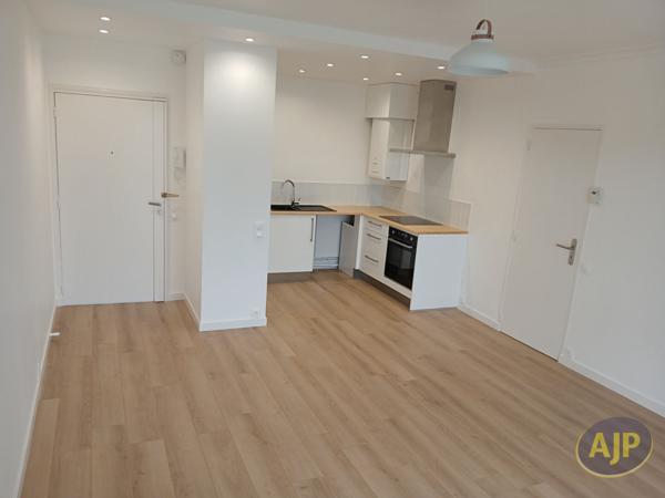 Location appartement Saintes : 787 € - AJP Immobilier Saintes