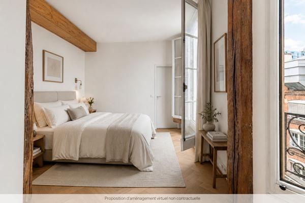 Appartement traversant - 3 pièces - 81,82 m² - Paris 4ème - PARIS