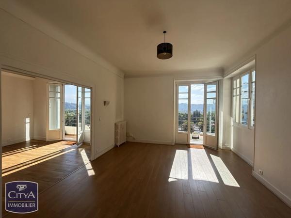 Appartement à vendre 5 pièces 144.78m² Pau (64000)