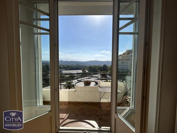 Appartement à vendre 5 pièces 144.78m² Pau (64000)