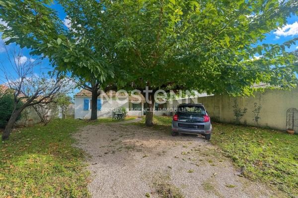 Marignane - Maison plain-pied de type 3 d'une surface de 82 m² environ sur une parcelle de 504m2