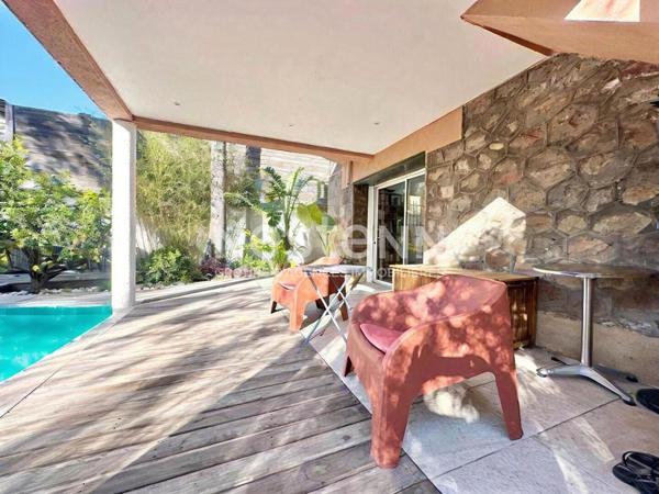 À vendre : Villa de 5 pièces à Saint-Raphaël