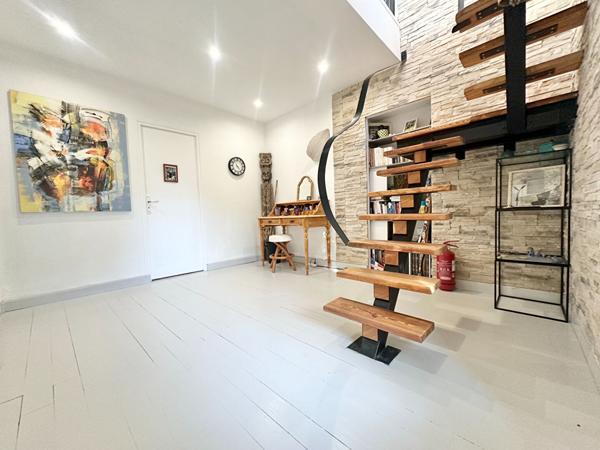 À vendre : Villa de 5 pièces à Saint-Raphaël