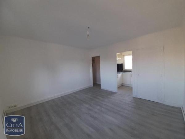 Appartement à louer 3 pièces 49.72m² Agen (47000)