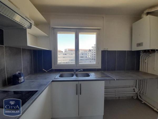 Appartement à louer 3 pièces 49.72m² Agen (47000)
