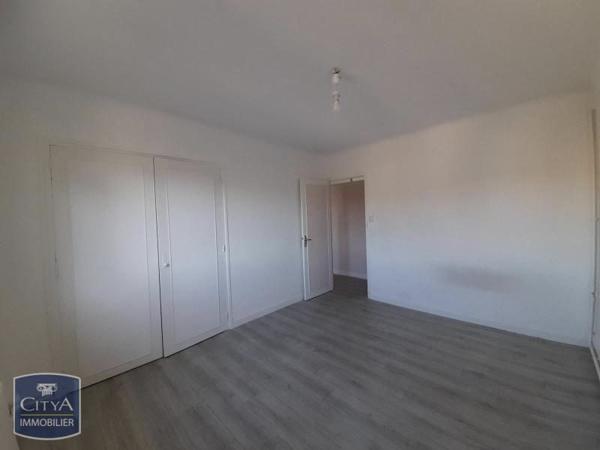 Appartement à louer 3 pièces 49.72m² Agen (47000)