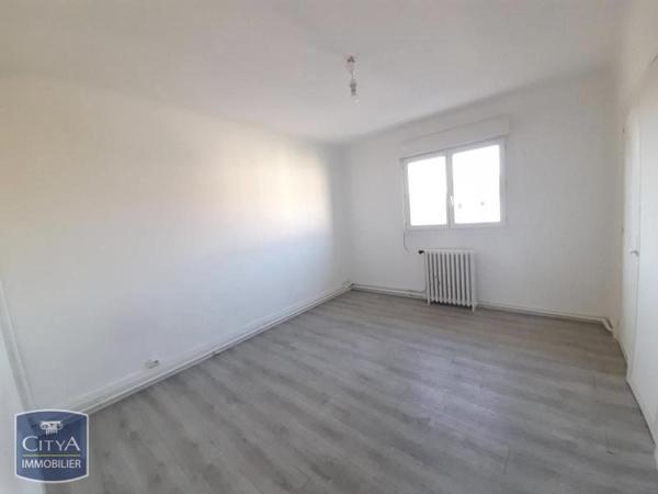 Appartement à louer 3 pièces 49.72m² Agen (47000)