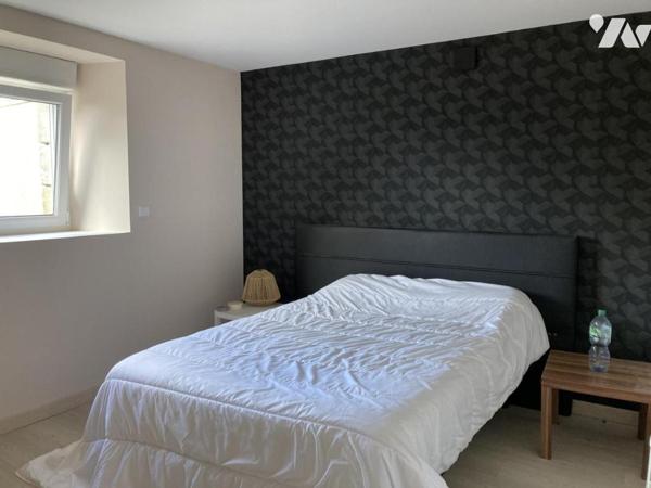 A VENDRE CAMORS Bourg- immeuble mixte à usage commercial et d'habitation - pour investisseurs