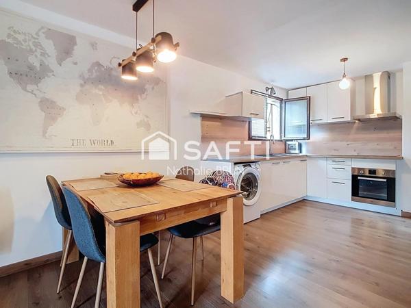 Appartement T3 de 67 m² rénové, terrasse, stationnement