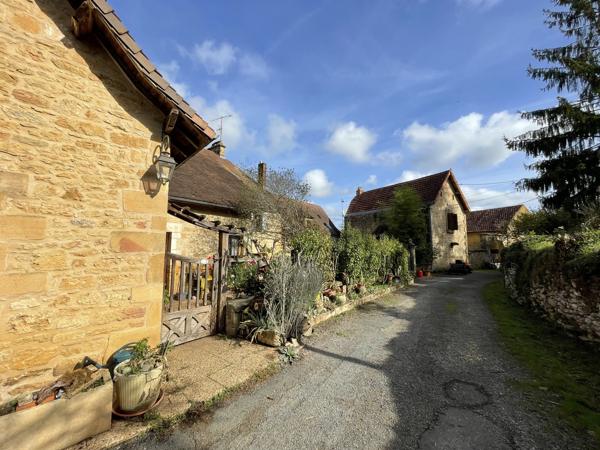 Maison 67 pièces - 1875 m² Bien prestige