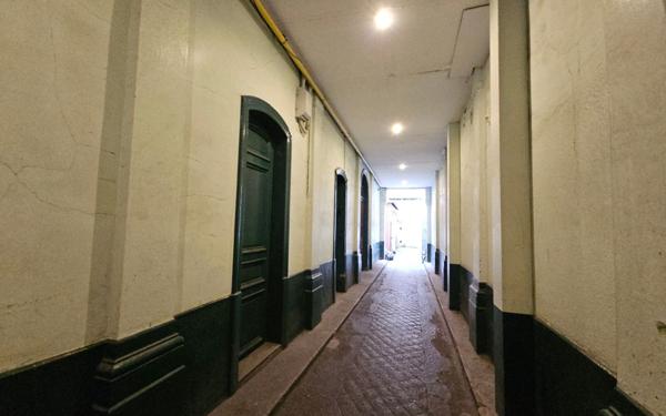 Appartement à vendre    3 pièces • 78,26 m2 Saint-Étienne