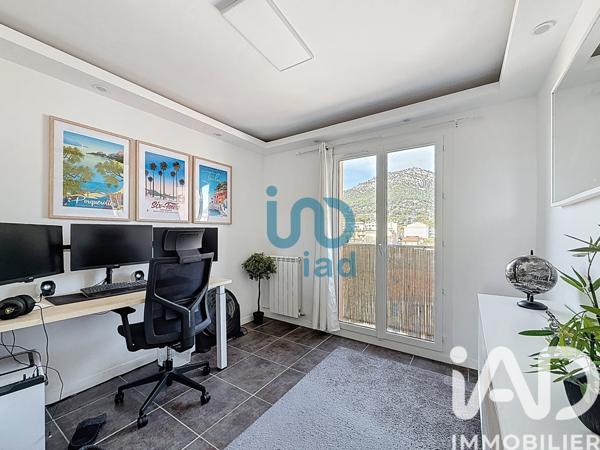 Appartement à vendre 4 pièces 73 m² Toulon