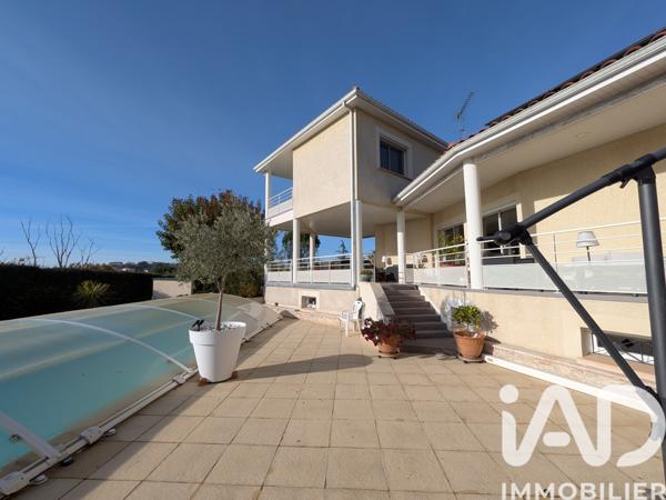 Maison à vendre 10 pièces 300 m² Puygouzon