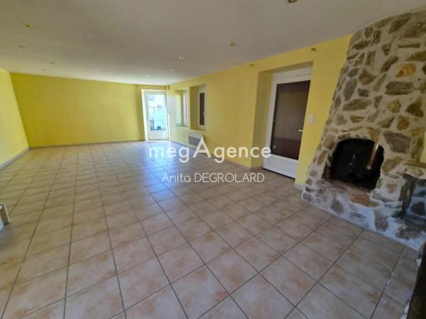 Maison à LA CHAIZE-LE-VICOMTE, 85310 - 4 pièces 114m²