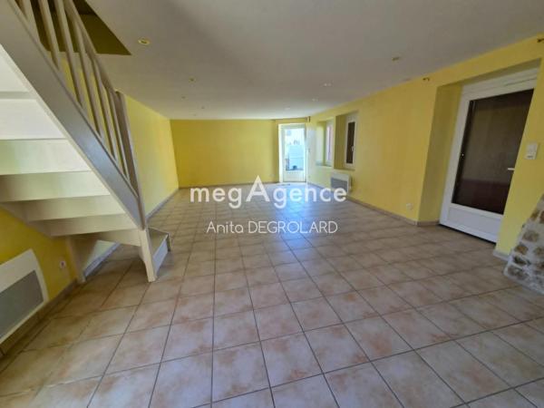 Maison à LA CHAIZE-LE-VICOMTE, 85310 - 4 pièces 114m²