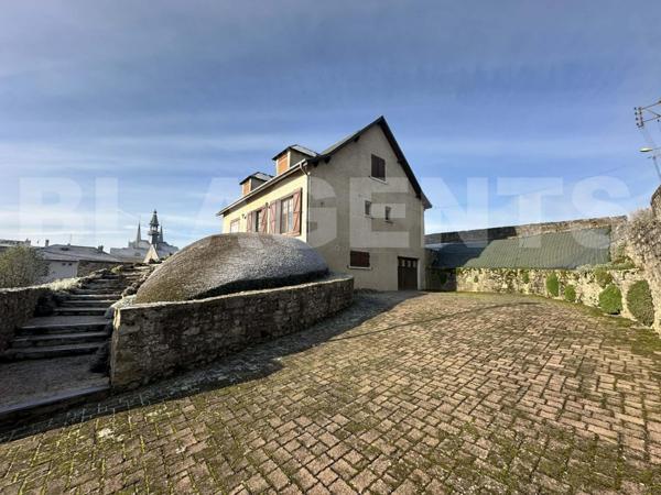 maison/villa 5 pièce(s) 139 m2