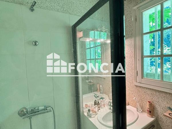 À vendre Maison 7 pièces 211 m² - La Crèche 79260