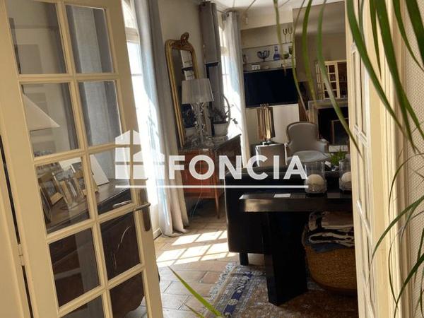 À vendre Maison 7 pièces 211 m² - La Crèche 79260