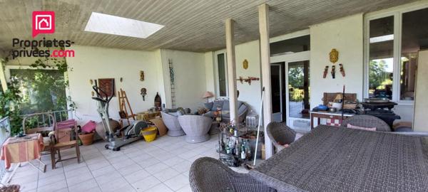 Maison  de caractère  de 185 m²  au coeur du Mas d'Agenais - volumes rares, 2 suites parentales et garage