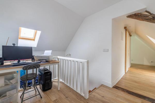 APPARTEMENT F4 centre ville toutes commodités