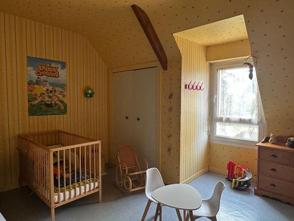 Belle artisanale, bien entretenue, excellent emplacement à Questembert !