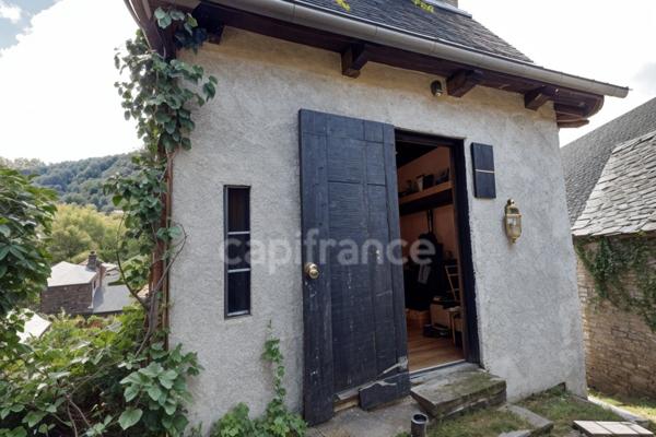 Maison de caractère sur les rives du Lot – Saint-Projet-de-Cassaniouze (15)