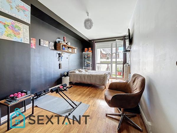 Appartement de 115 m2 avec terrasse plein sud entre centre ville et la plage