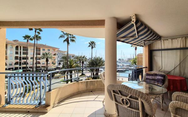 Appartement à vendre    4 pièces • 76,36 m2 Fréjus