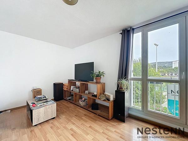 A vendre Appartement T5 87 m² Aubagne