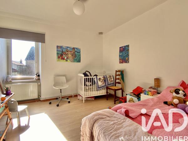 Maison à vendre 6 pièces 190 m² Saint-Pierre-du-Chemin