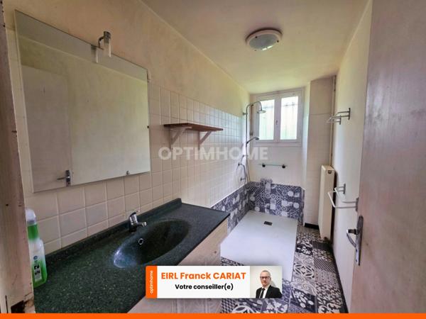 MAISON DE 117 M² AVEC UNE DÉPENDANCE, L’ENSEMBLE SUR 818 M² DE TERRAIN CLOS.