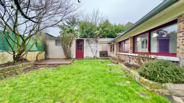 MAISON 7 PIÈCES 146M2 À ATHIS MONS, CALME ET ÉNERGIE SOLAIRE