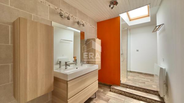 MAISON 7 PIÈCES 146M2 À ATHIS MONS, CALME ET ÉNERGIE SOLAIRE