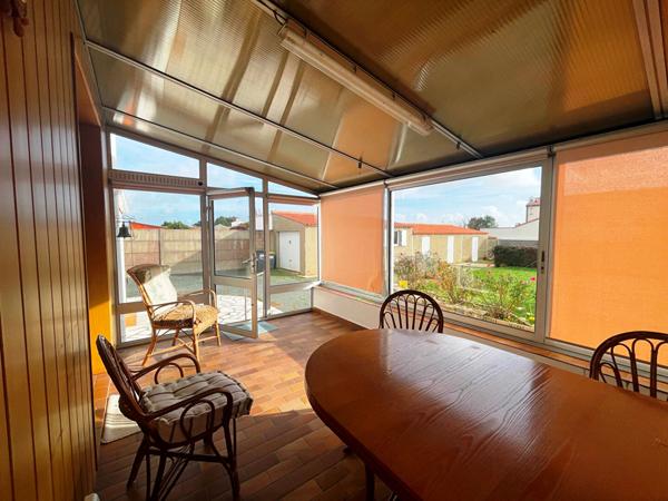 Maison L'aiguillon Sur Vie 118m² + dépendances