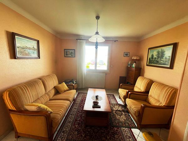 Maison L'aiguillon Sur Vie 118m² + dépendances