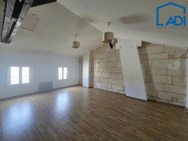 COUP DE COEUR EN CENTRE VILLE !, Saint maixent l ecole 79400