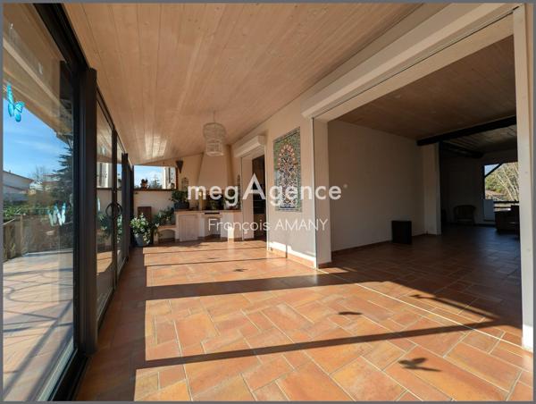 Maison à DOMMARTIN, 69380 - 6 pièces 200m²