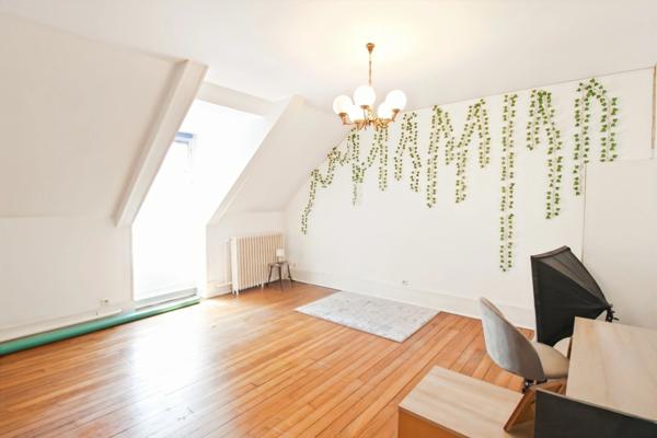 Propriété d’Exception – 454 m² habitables sur 3025 m² de terrain – Rentabilité brute estimée à +10 %