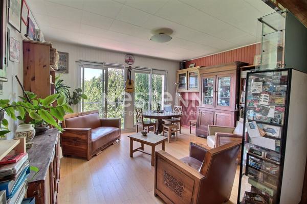 Maison Massy 160 m² habitables édifiée sur terrain représentant 365 m²