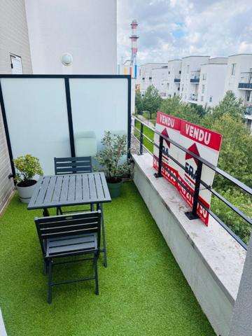 DUPLEX LUMINEUX AVEC TERRASSE DE 26 m²