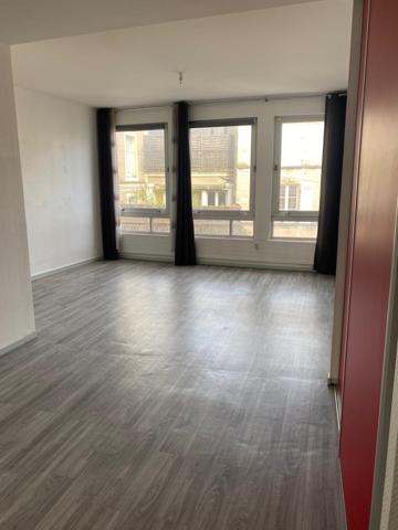 T2 POITIERS centre ville – 53.58 m2