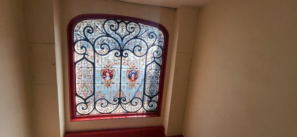 Rouen Préfecture : Bel Appt rénové "toit cathédrale" de 86 m² au 3e et dernier Etage ... 233 K€ FAI