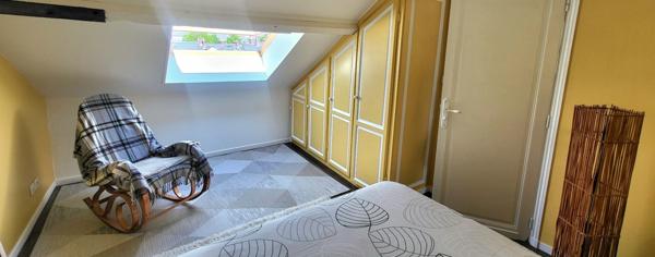 Rouen Préfecture : Bel Appt rénové "toit cathédrale" de 86 m² au 3e et dernier Etage ... 233 K€ FAI