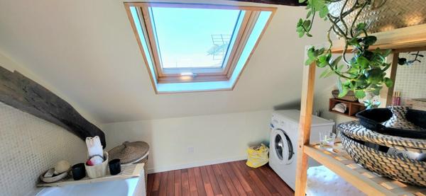 Rouen Préfecture : Bel Appt rénové "toit cathédrale" de 86 m² au 3e et dernier Etage ... 233 K€ FAI