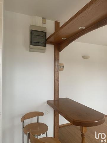 Appartement 2 pièces de 28 m² à Villeneuve-le-Roi (94290)