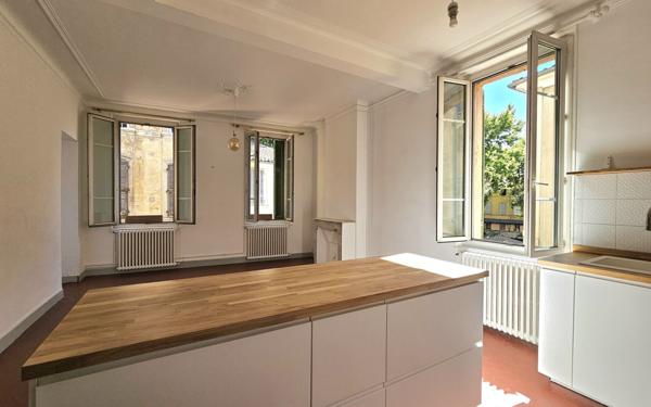 Appartement à vendre    3 pièces • 67 m2 Aix-en-Provence