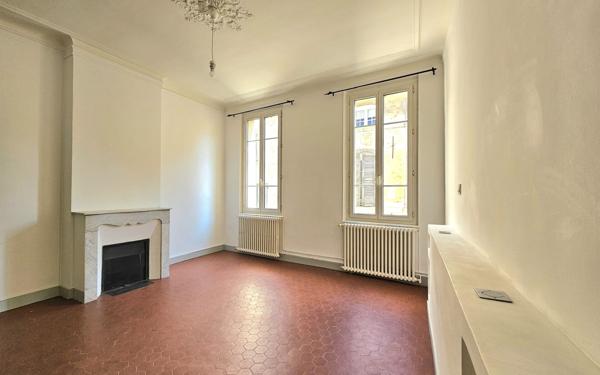 Appartement à vendre    3 pièces • 67 m2 Aix-en-Provence