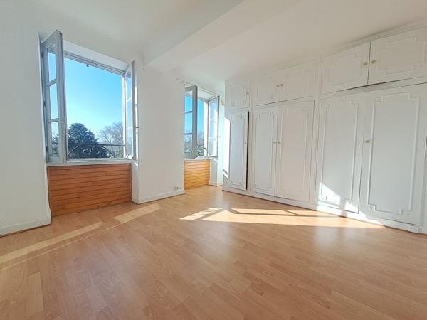 Bayonne remparts - t2 56m² dernier étage