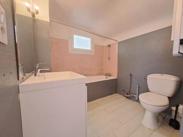 Bayonne remparts - t2 56m² dernier étage